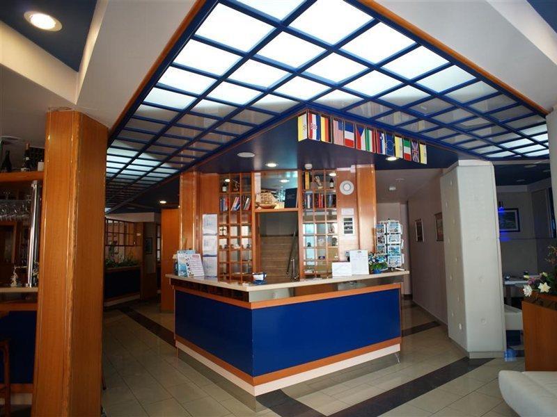 Hotel Conte Promajna Bagian luar foto
